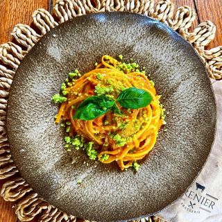 LINGUINE CU CREMA DE BURATTA 