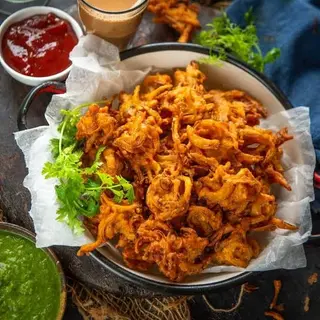 Crispy Onion bhajia
