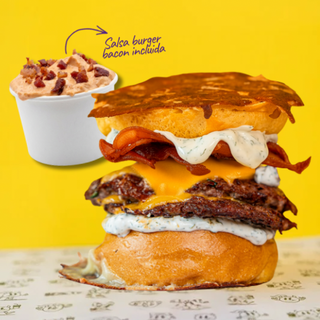 CHILLICHEESE BURGER "Especial Abril"