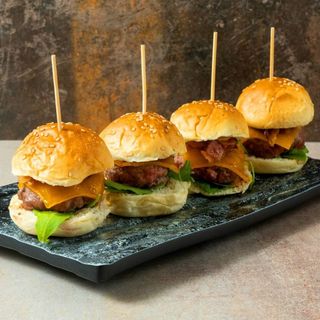 MINI BURGERS