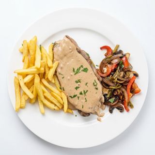 Телешки стек със сос Рокфор 1 брой