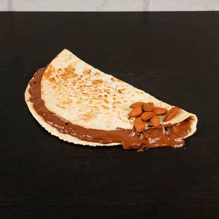 Piadina Nutella e mandorle