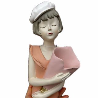 Jarra com busto de boneca 