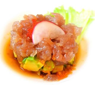 Tartare tuna avocado