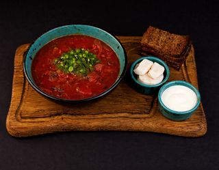 Борщ зі свининою