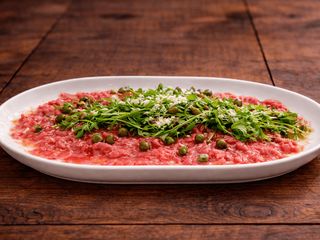 Карпаччо з ніжної яловичини / Carpaccio di manzo tenero (250g)