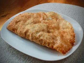 Чебурек з грибами (150g)