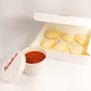 Ravioli Di Ricotta Con Salsa Al Pomodoro - Kit cocinalo en casa