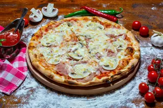 Pizza Prosciutto e Funghi mica Ø 28cm