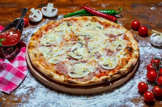 Pizza Prosciutto e Funghi mica Ø 28cm