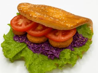 Сендвіч з курячими нагетсами