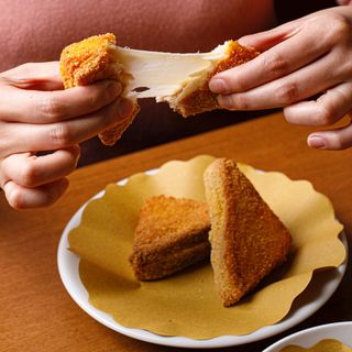 Mozzarella in carrozza