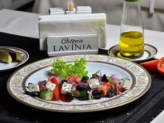 Салат " Грецький " маслинами (280g)