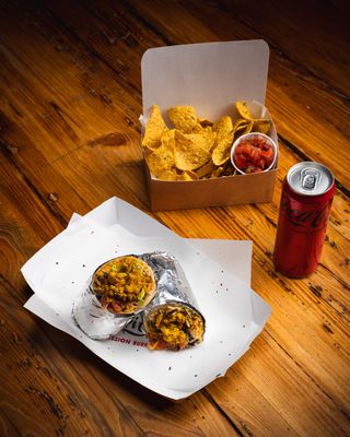 Zestaw Vegan  Delores Burrito