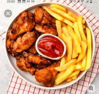 Especial alitas  y patata ( 5 unidades)