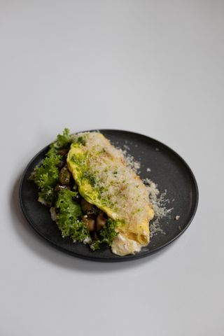 Omelette with mushrooms