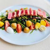 Теплий салат з тунцем , 400г