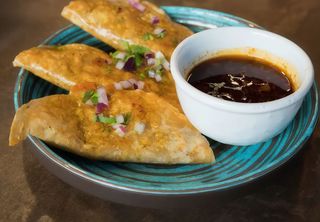 Quesabirria (3 uds.)