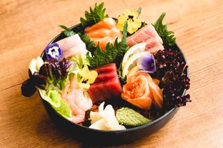 Sashimi Variado (12 piezas)