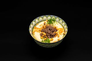 Hommous carne si pin