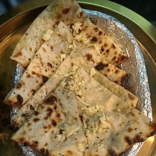 25. Cheese Naan