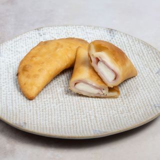 Empanada de Jamón y queso (1 ud)