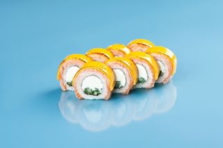 GLOVO Опаленная филадельфия чиз 8 шт