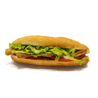 47. Pollo 100% vegetal, lechuga y tomate 
