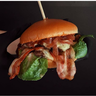 Smash burger (promocja więcej=taniej) drugi burger za 50%