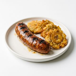 Chicharrón Con Patacones