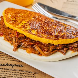 Cachapa de Carne Mechada