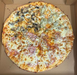 Pizza 4 Estaciones Mediana (28 cm)