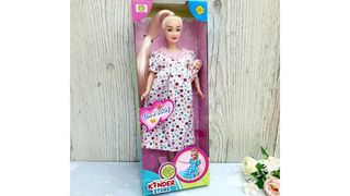 Кукла Барби беременная