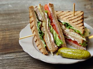Club sandwich poulet