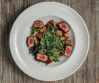 Нісуаз з обсмаженим тунцем  (260г)