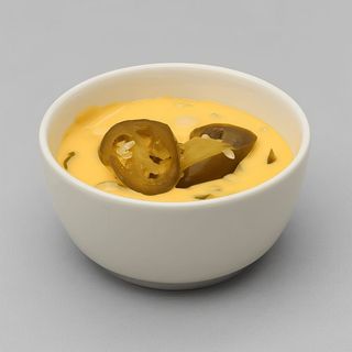 5. Sos serowy z jalapeno