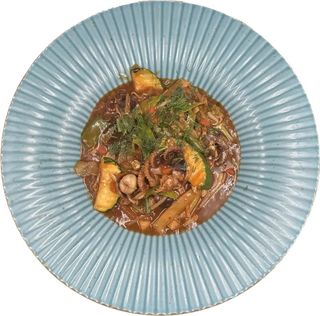 173.Ośmiornica w sosie pikantnym