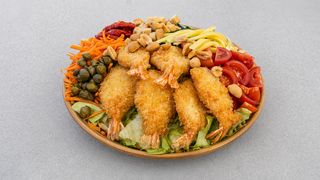 Crispy Shrimp Salata