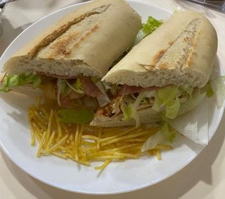 Bocadillo Vegetal De Pollo