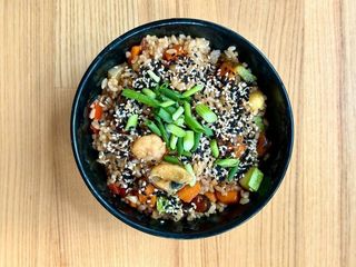 Локшина/рис з морепродуктами (380g)