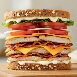CLUB (Chicken, Bacon, Cheese, Tomato)