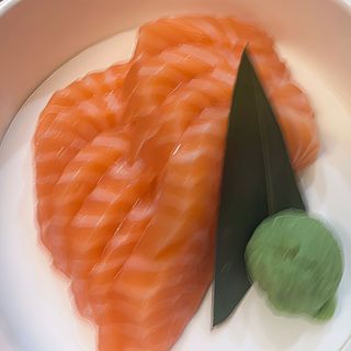 32. Sashami salmone - 10 pezzi