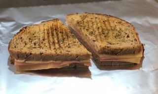 Tosta Aberta Mista, Tomate e Oregãos