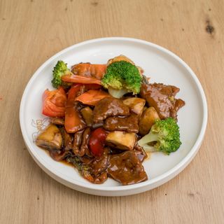 64. Ternera Con Salsa De Ostras