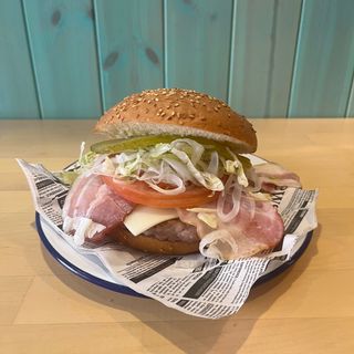 18- Hamburguesa Americana