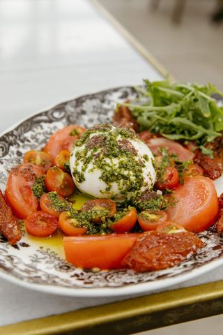 Ensalada de burrata