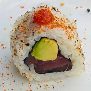 Uramaki Spicy Tuna (Ración)