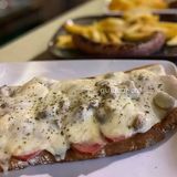 Torrada Pernil Dolç Brie Xampi