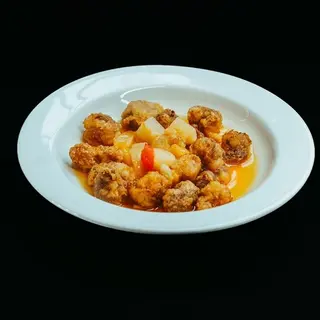 Cerdo Con Frutas Mixtas