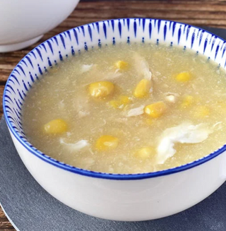 Sopa De Maíz Y Pollo